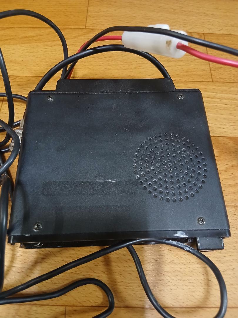 TM-732 FM Dual Bander トランシーバー