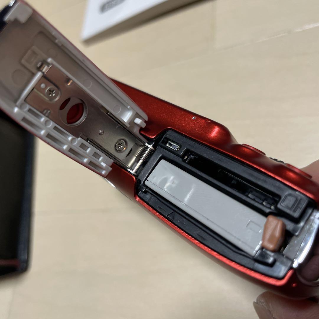 Canon IXY Digital 3000is 限定カラー　1470万画素