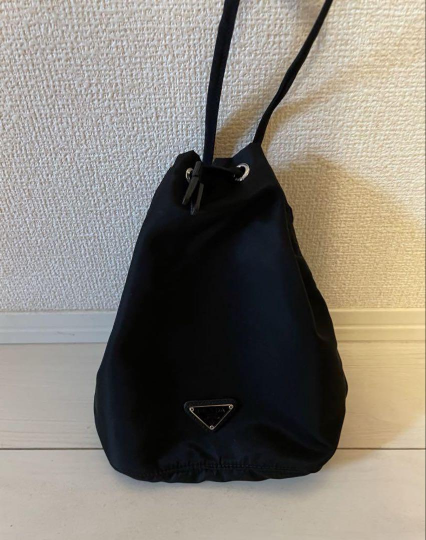 PRADA ナイロン ポーチ ブラック