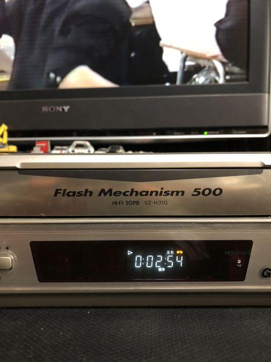 VHSデッキ SANYO VS-H31G - メルカリ VHSデッキ SANYO VS-H31G - メルカリ