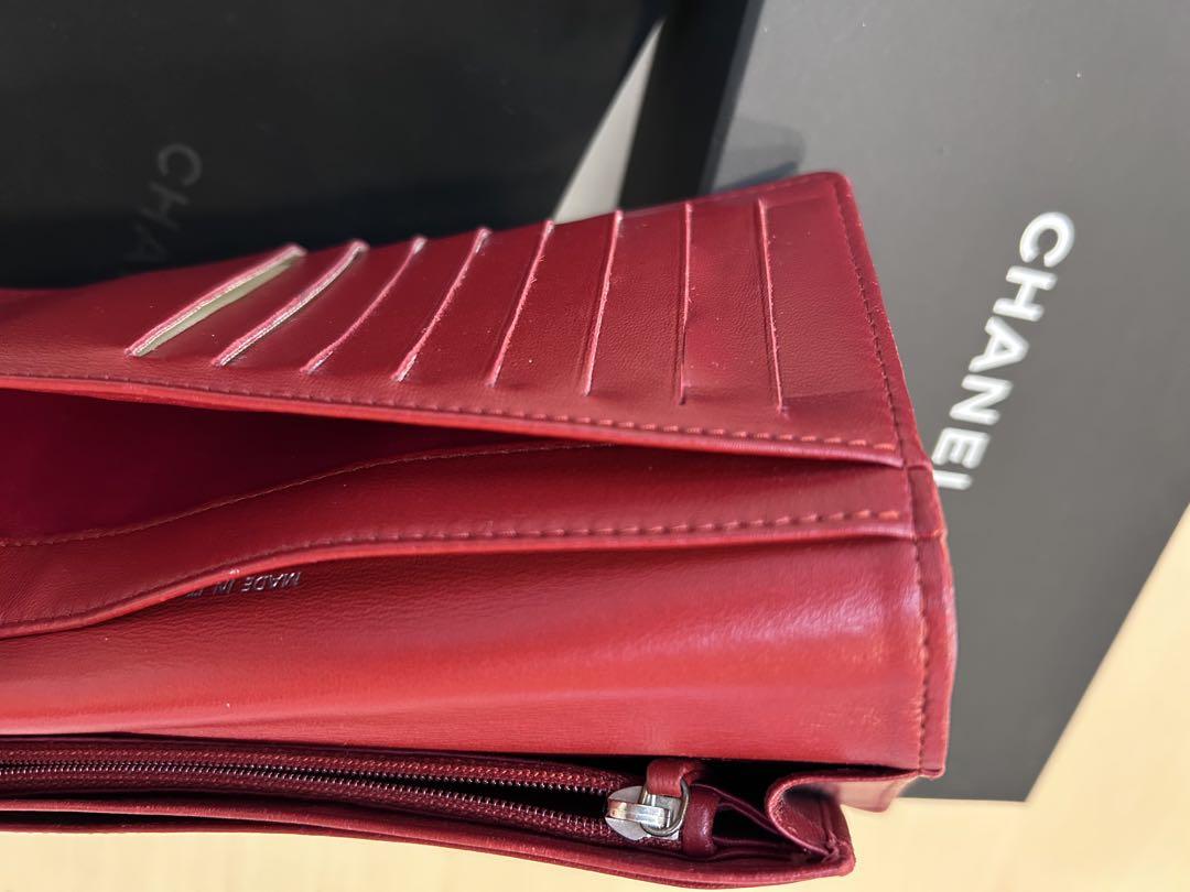 CHANEL カメリア フラワーエンボス レザー長財布 - メルカリ