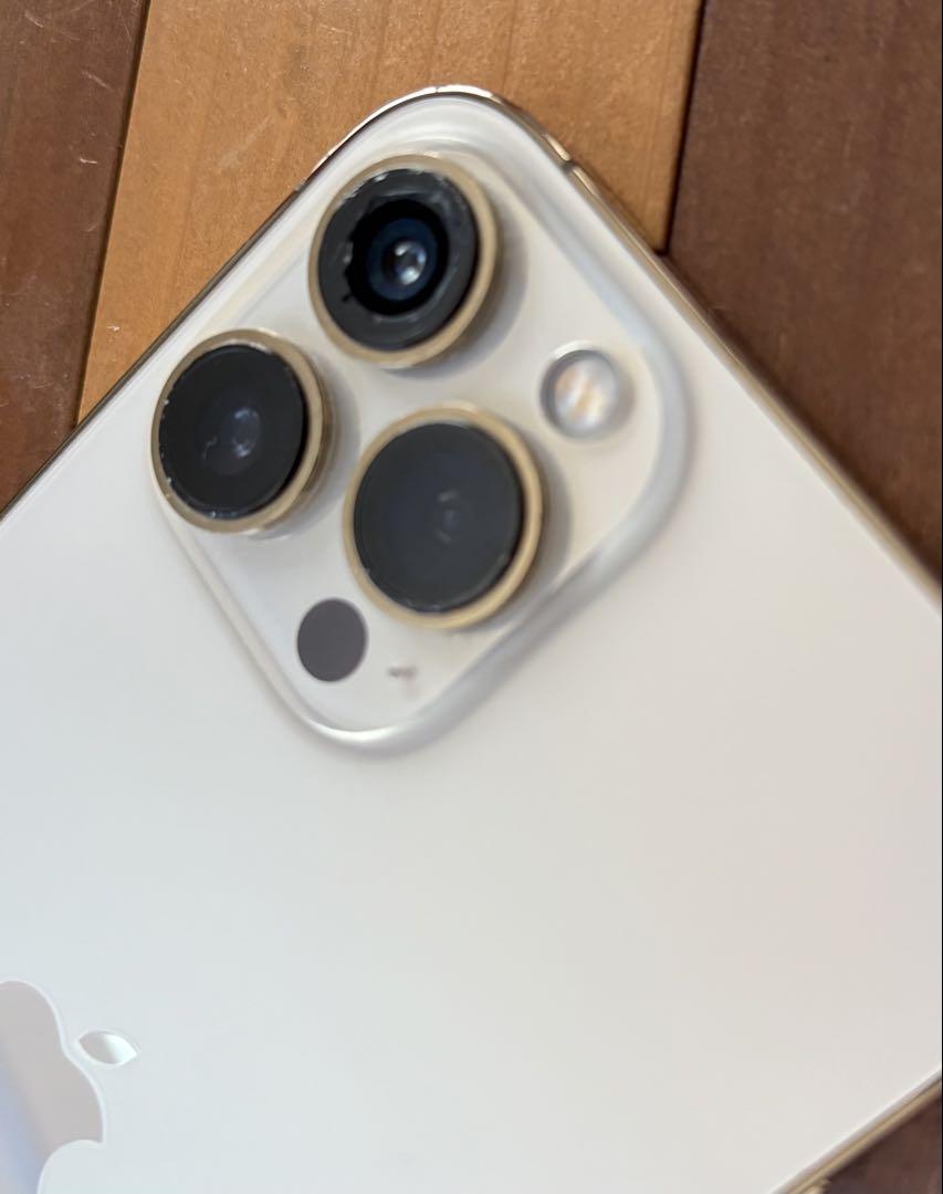 Apple iPhone 13 Pro Max silver 本体 256ギガ - メルカリ