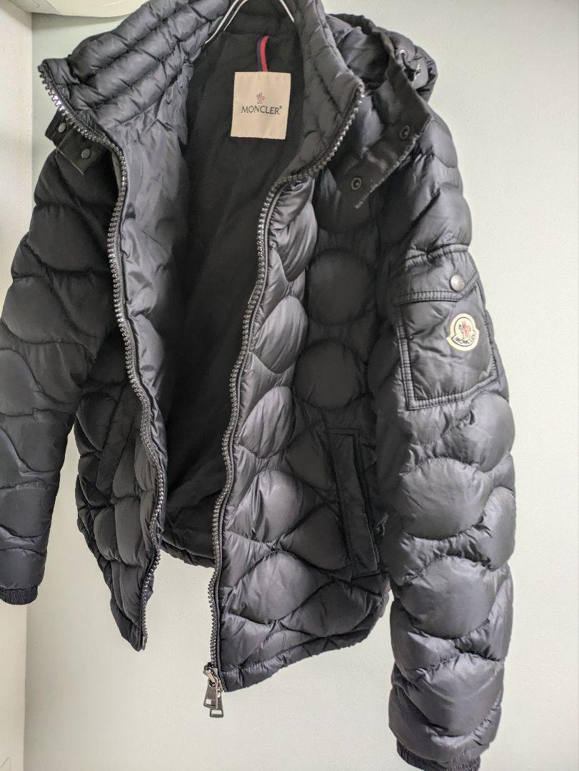 MONCLER モンクレールジャパン　MORANDIERES ダウン 1　黒