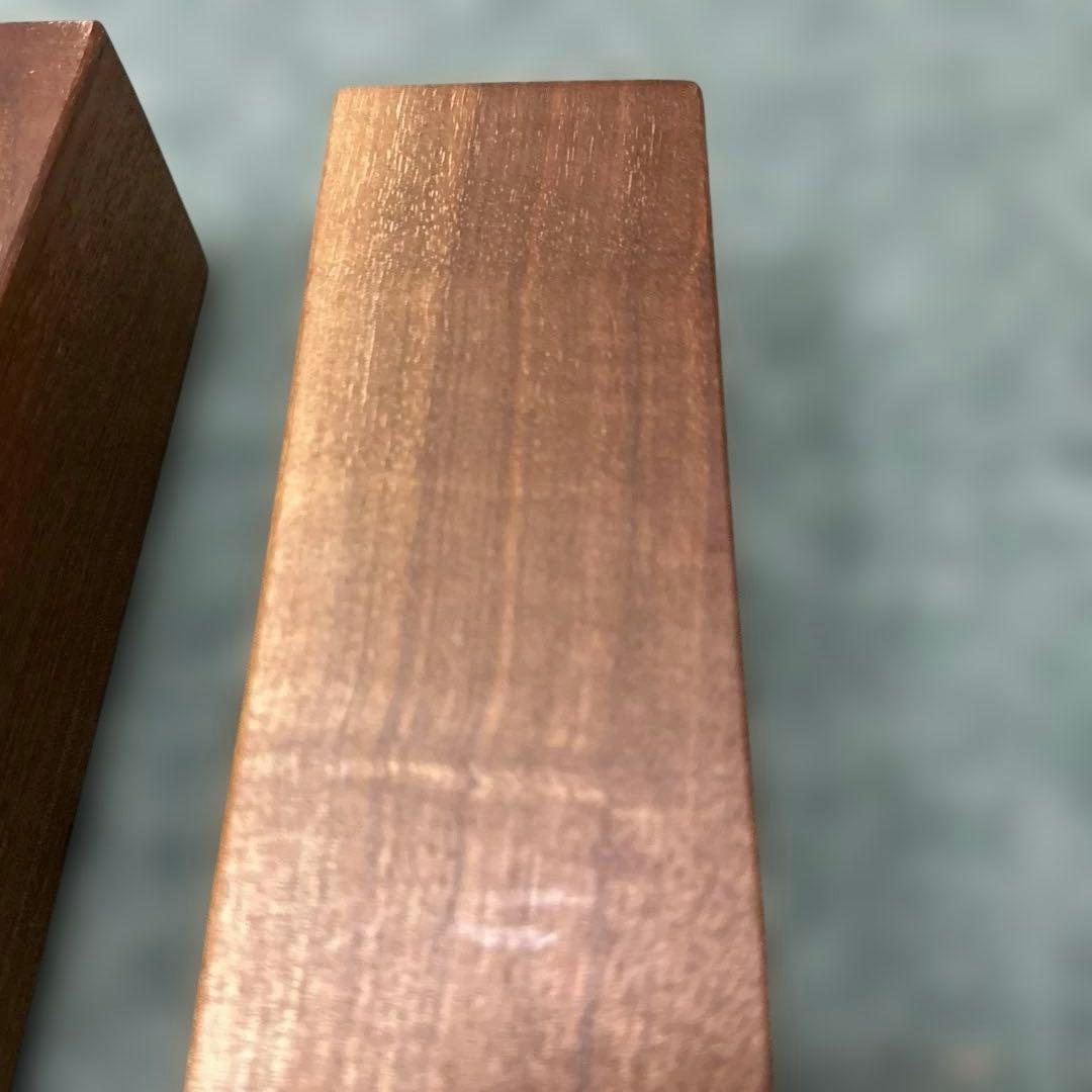 ウォールナット 角材　60mm✕67mm✕270mmの４本組木材座卓の脚ブロック