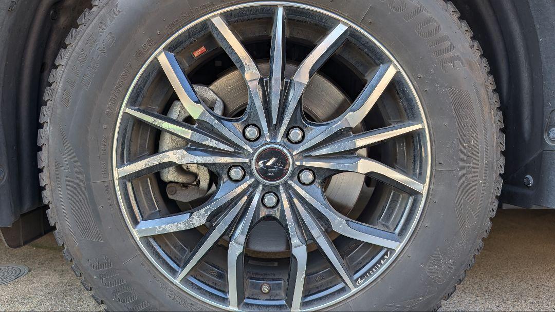 スタッドレスタイヤ DM-V3 2020年製造