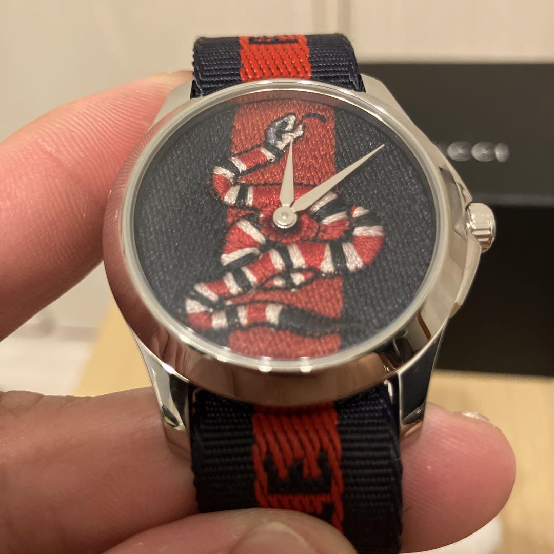 美品　GUCCI グッチ　スネーク時計 YA126493 正規品