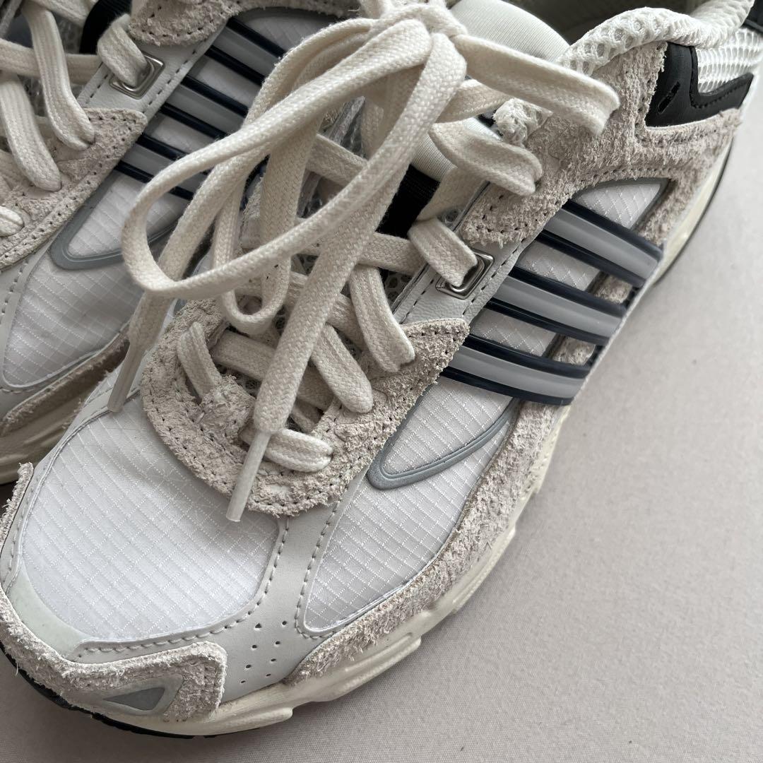 adidas RESPONSE CL スニーカー23.5㎝