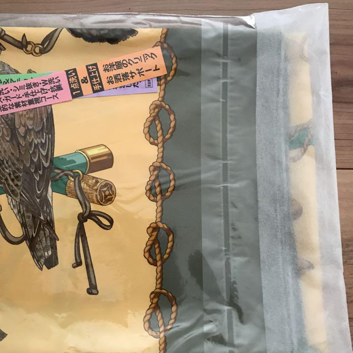 HOT特価 未使用 王の鳥たち カレ90 2EsCl-m56073781067 HERMES 在庫あ通販