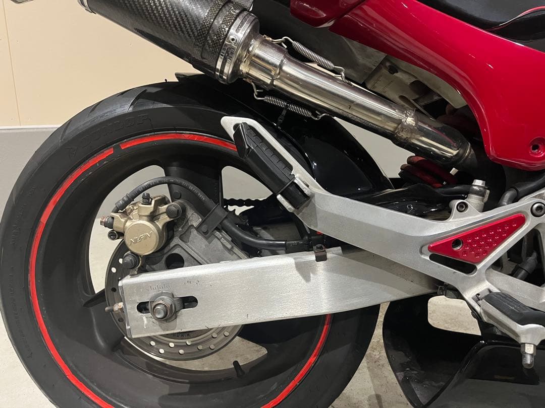 ホーネット インナーフェンダー ホーネット インナーフェンダー