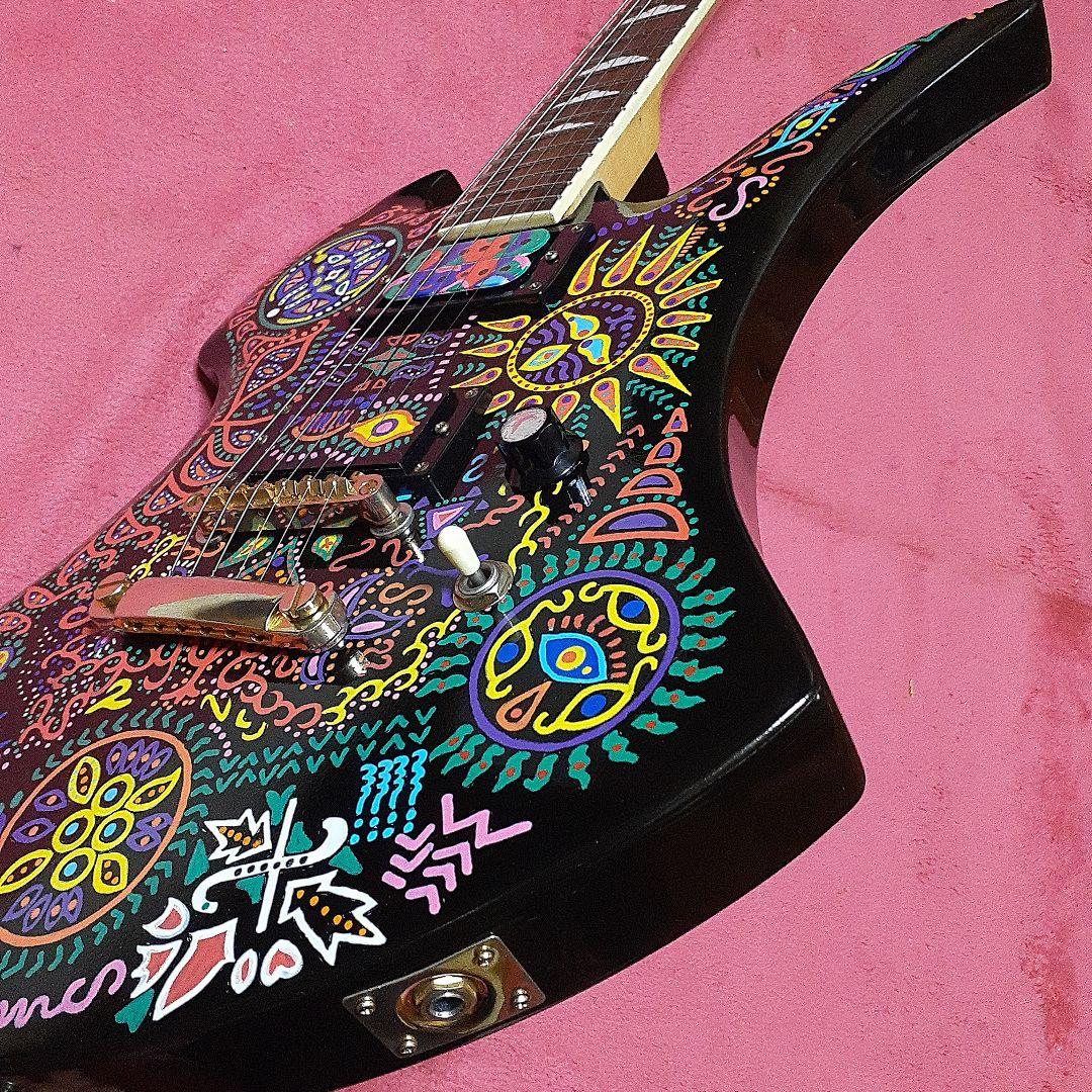 【良・美品】サイケペイント・hideモデル。モッキンバードエレキギター。