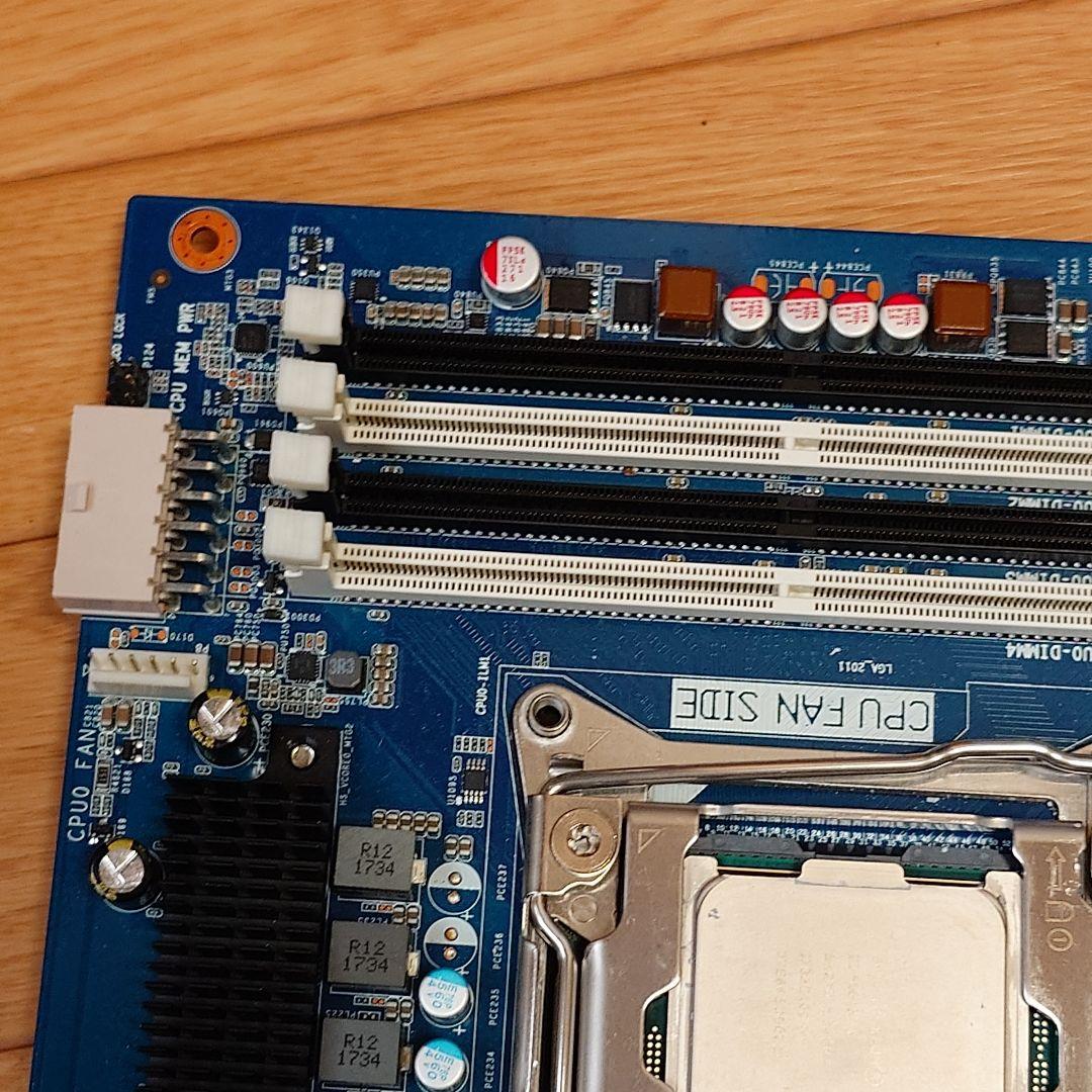 マザーボード、CPU／インテルXeonプロセッサー E5-1630 v4