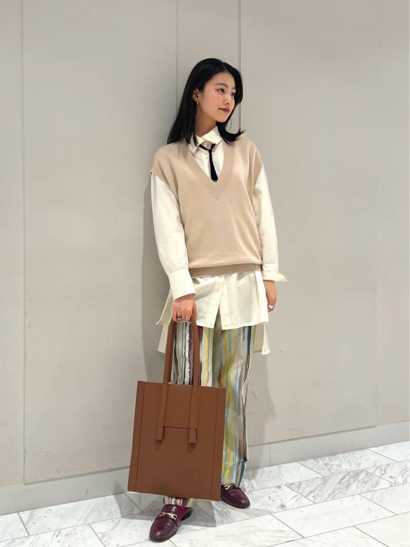 人気☆CABaN キャバン コットンカシミヤ  Vネック ベスト ベージュ ジレ