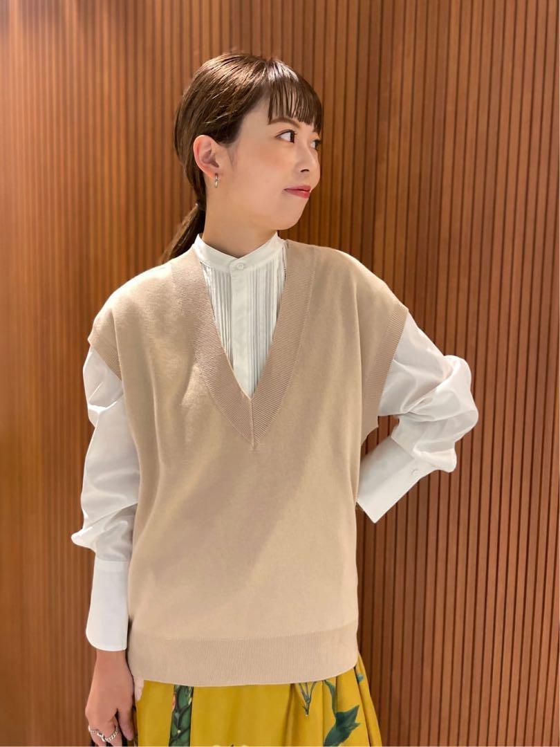 人気☆CABaN キャバン コットンカシミヤ  Vネック ベスト ベージュ ジレ