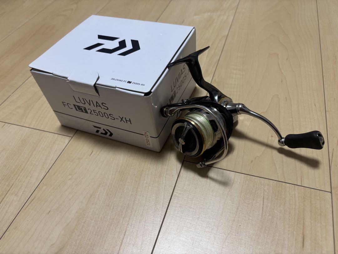 Daiwa 20ルビアスFC LT2500S－XH