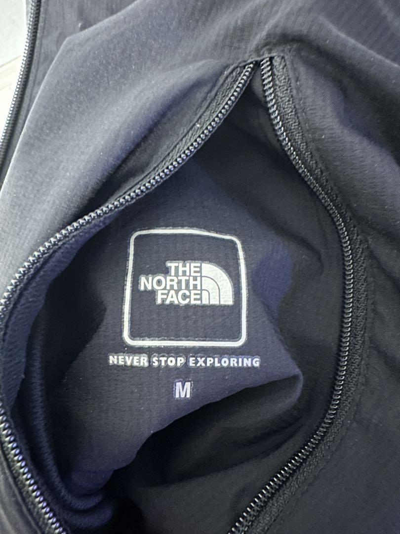 THE NORTH FACE リバーシブルテックエアーフーディー