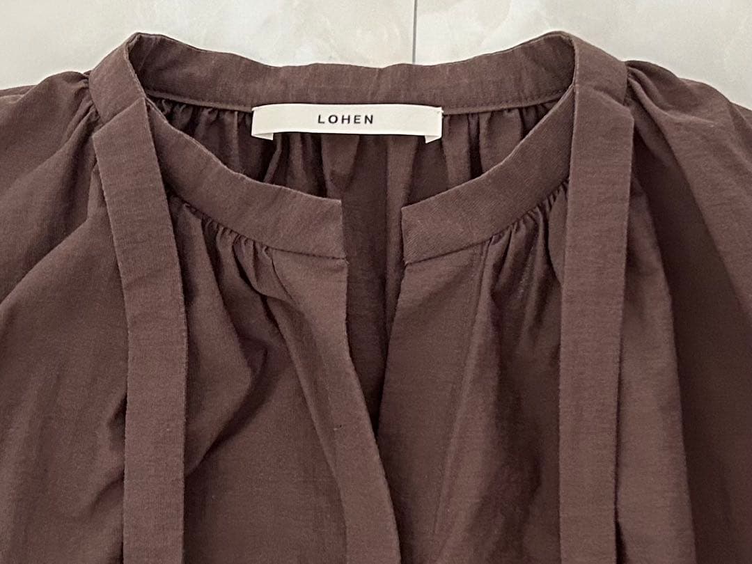 ローヘン ボウタイ ブラウン ブラウス