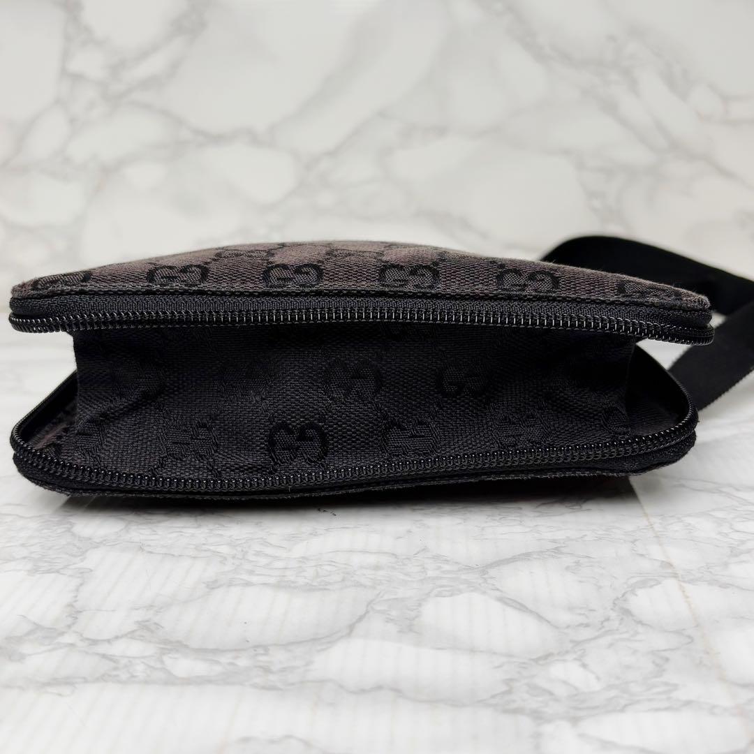 09 GUCCI