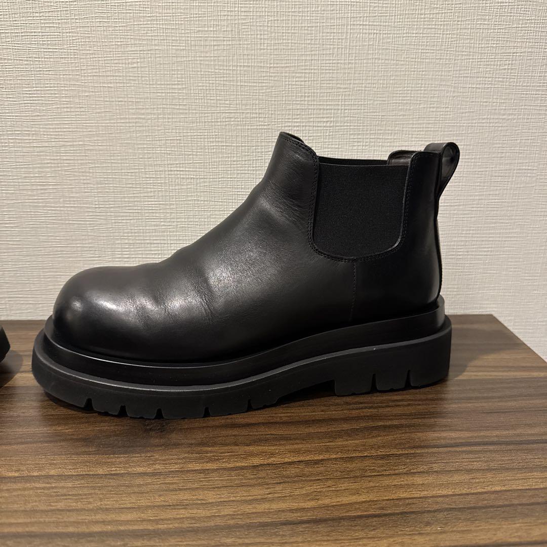 チェルシーアンクルブーツ ボッテガ