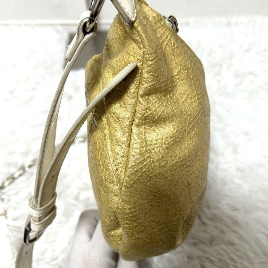 【希少✨スター/星】美品　アナスイ　ボディバッグ　イエロー　エンボス　チェーン 希少✨スター/星】美品 アナスイ ボディバッグ イエロー