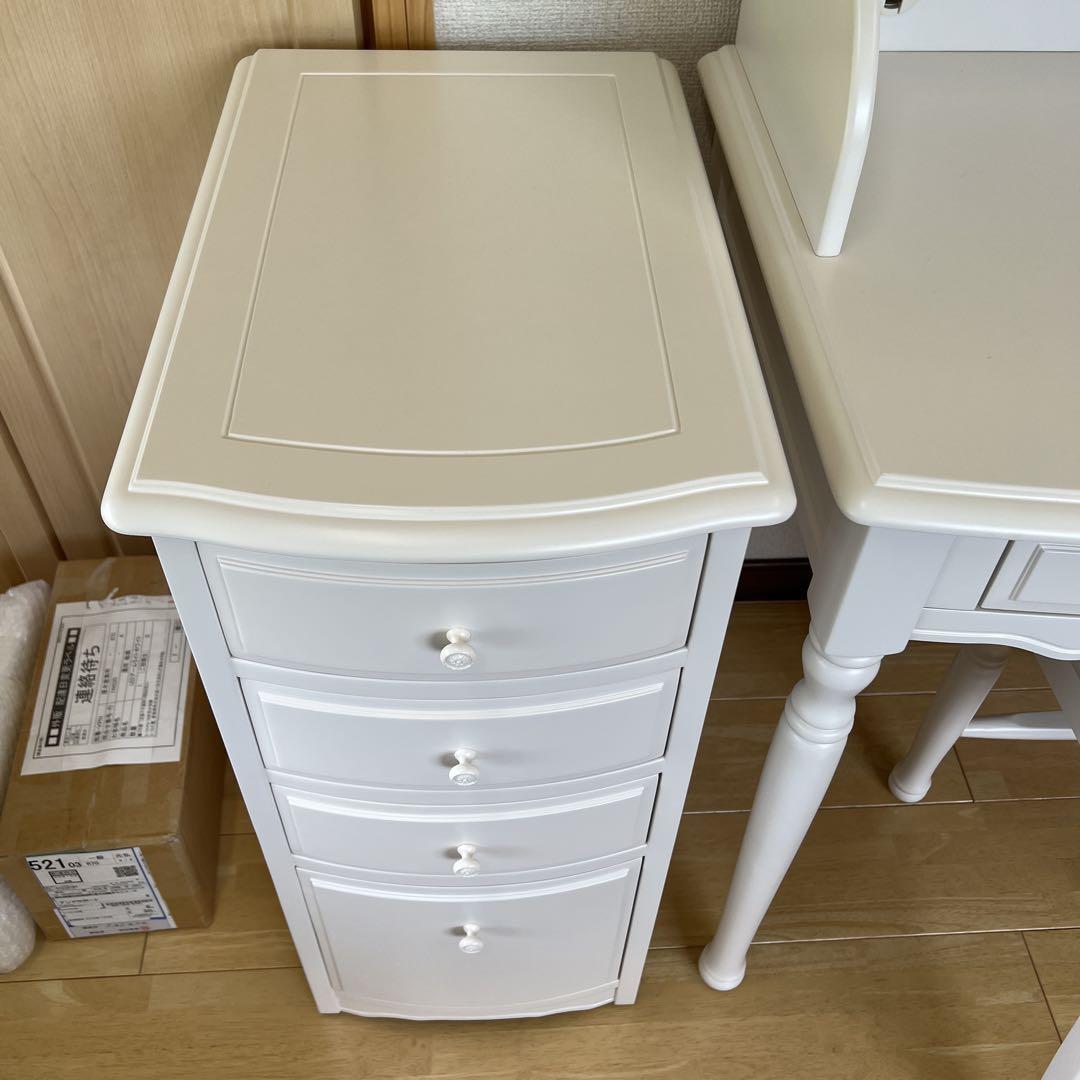 専用ページまとめ買い割引き価格リリーホワイトリリージョンキャビネット引き出し4段