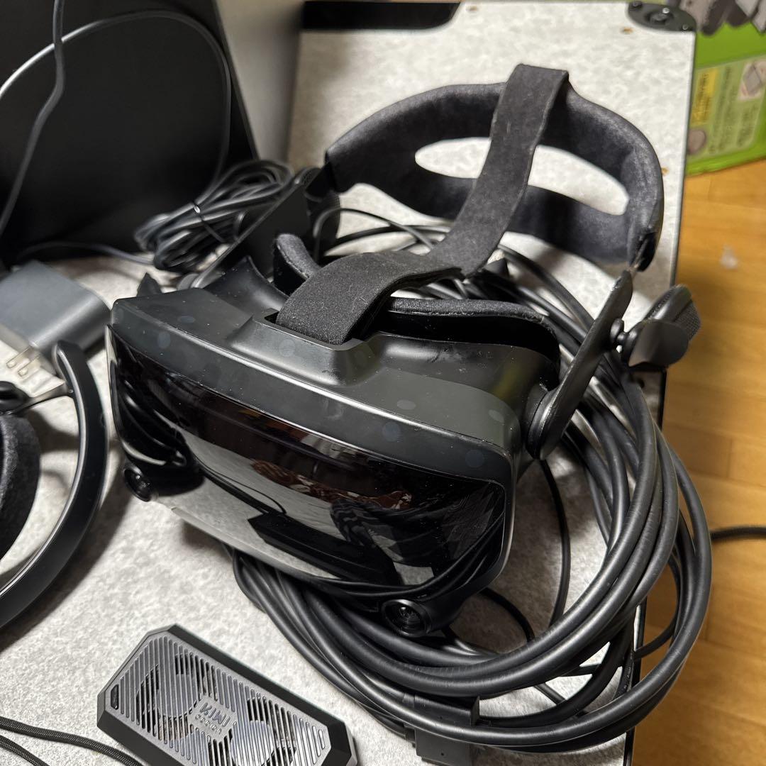 「交渉可」Valve Index VRフルキット+ベースステーション一台ジャンク 交渉可」Valve Index VRフルキット+ベースステーション一台