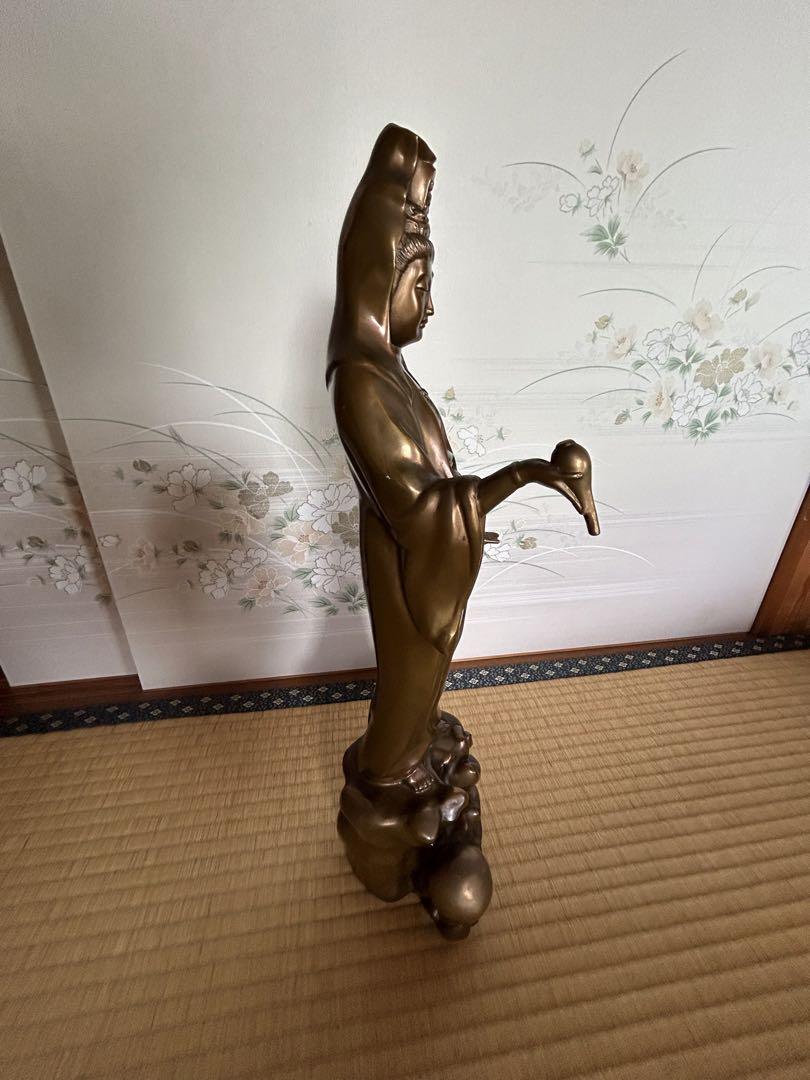 正严作？「聖観音菩薩像」銅製 銅器ブロンズ像 在銘 置物 開運 風水 正严作？「聖観音菩薩像」銅製 銅器ブロンズ像 在銘 置物 開運 風水