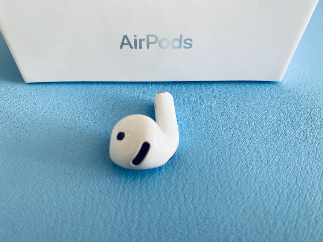 AirPods 第4世代 両耳のみ イヤホン A30563055 NZQW Apple - AirPods 第4世代 L片耳 左耳のみ イヤホン A3056の通販