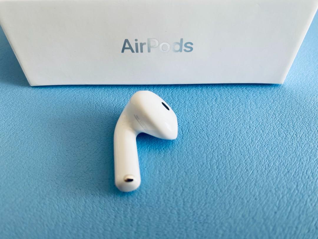 AirPods 第4世代 L片耳 左耳のみ イヤホン A3056 GHCD AirPods 第4世代 L片耳 左耳のみ イヤホン A3056 - メルカリ