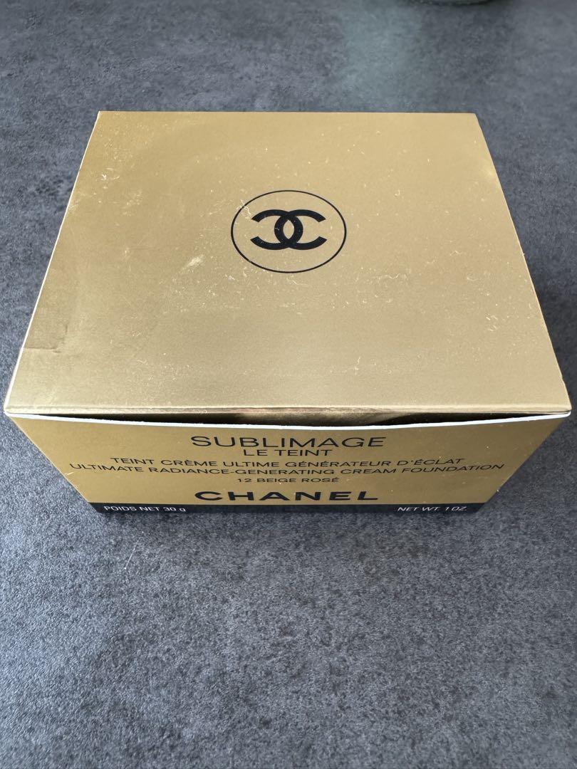CHANEL シャネル　ファンデーション