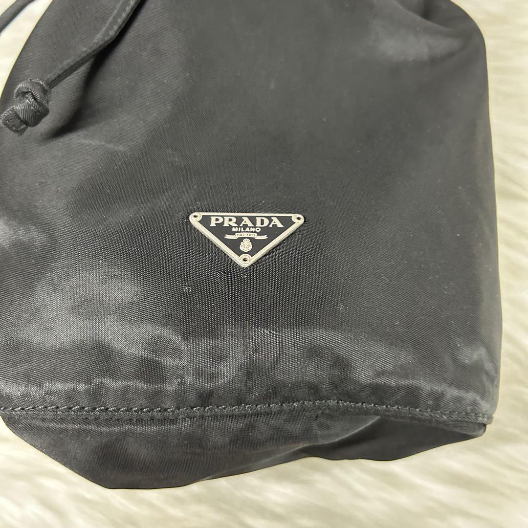 【良品！✨】PRADA 巾着ミニポーチ バッグ ナイロン 三角ロゴ ブラック 良品✨】PRADA 巾着ミニポーチ バッグ ナイロン 三角ロゴ