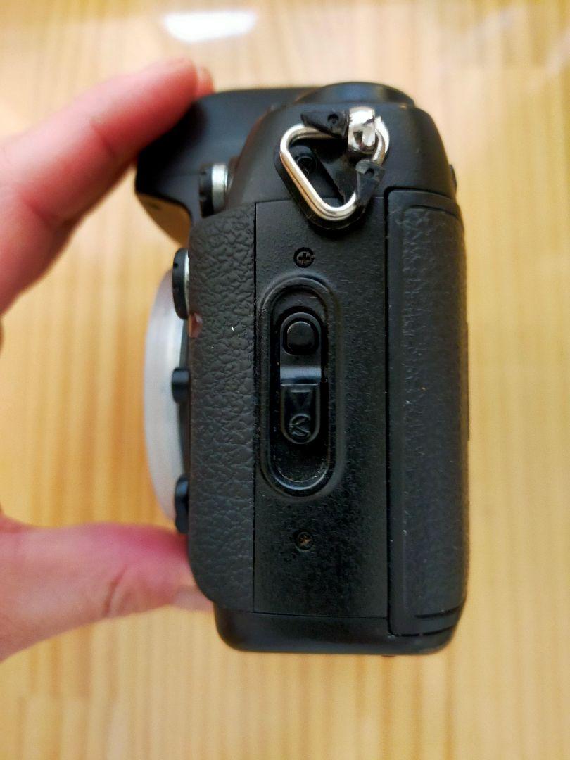 ★美品★ Nikon ニコン F100 フィルムカメラ