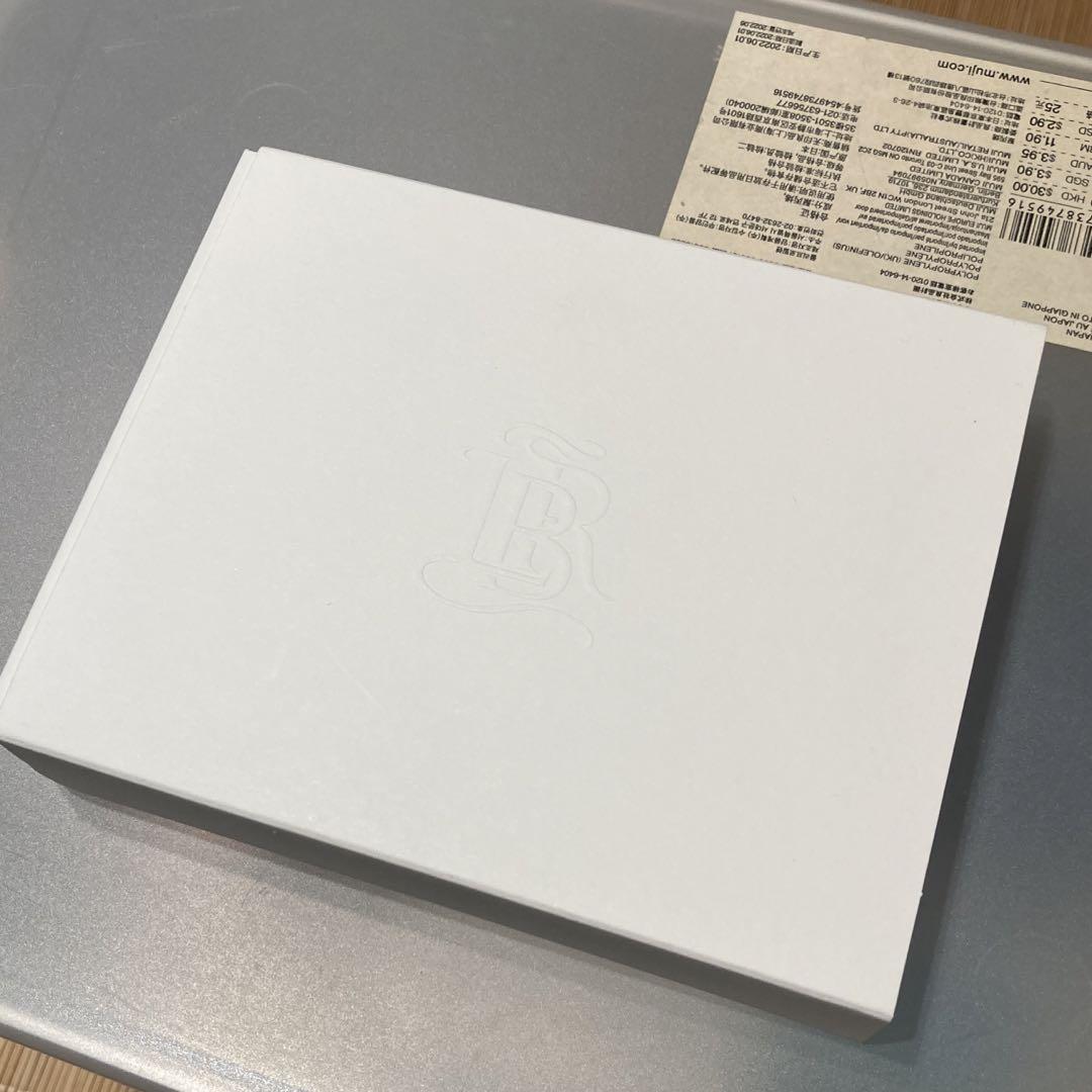 ラブーシュルージュレザーケース