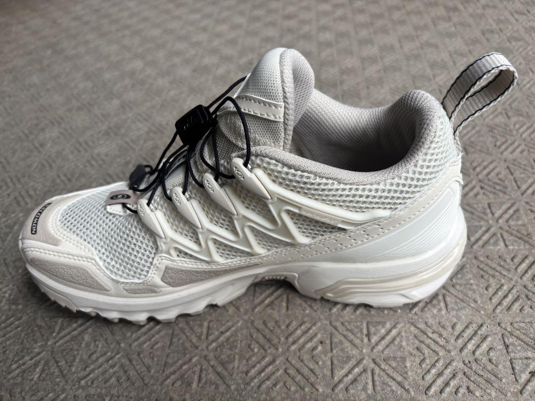 今年人気のブランド品や Salomon ASG＋OG スニーカー バニラアイス - メルカリ 靴