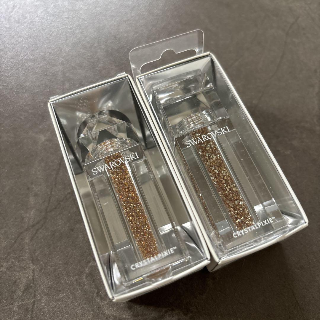 SWAROVSKI CRYSTALPIXIE ゴールド系 2個セット
