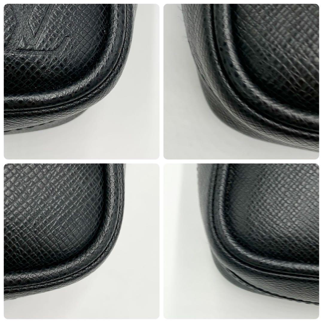 LOUIS VUITTON ショルダーバッグ タイガ ディミトリ Ｍ32462