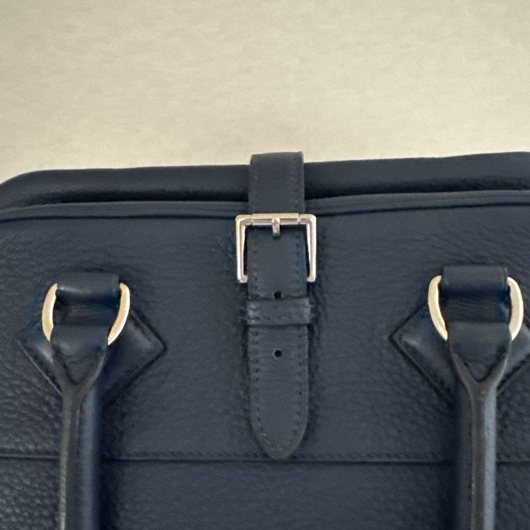 【極美品】HERMES アトラス ３５ ネイビー A4収納可 ビジネスにも