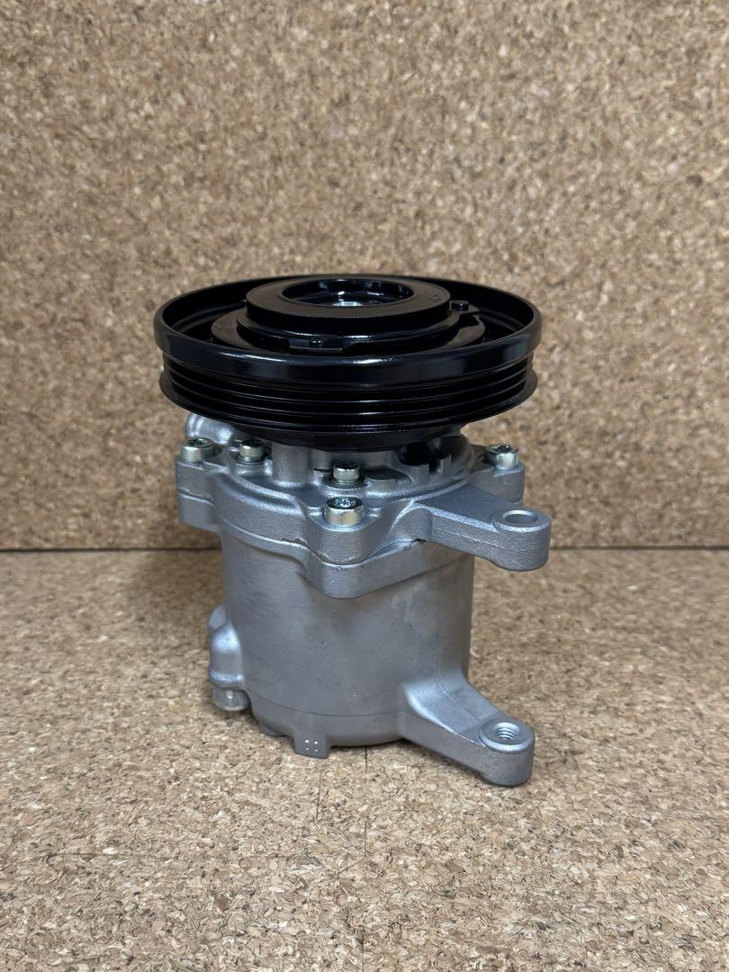 S321Vハイゼット リビルトACコンプレッサー 未使用 長期保管