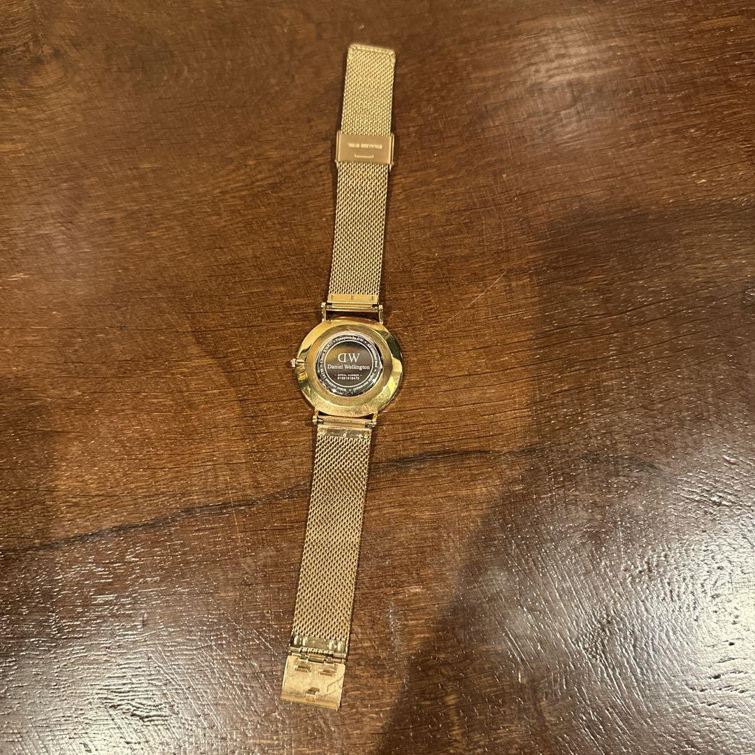 Daniel Wellington ゴールドメッシュ時計 - メルカリ