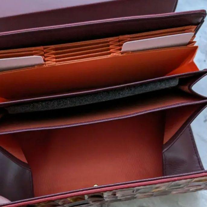 モーダプリンチイタリアンベビーカーフ カブセウォレット長財布