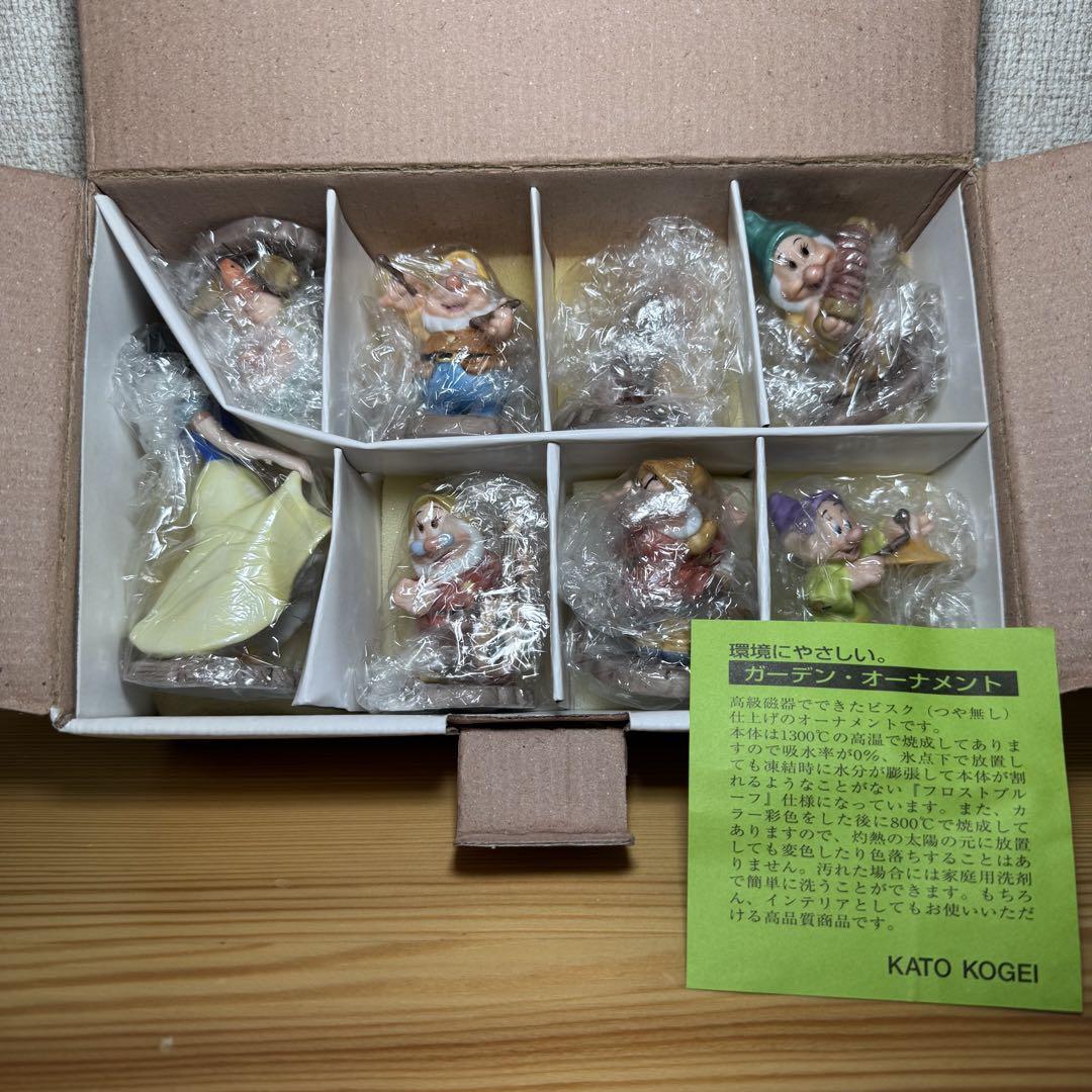 【新品】白雪姫と7人のこびと　箱庭フィギュアセット　ディズニー　加藤工芸　希少品