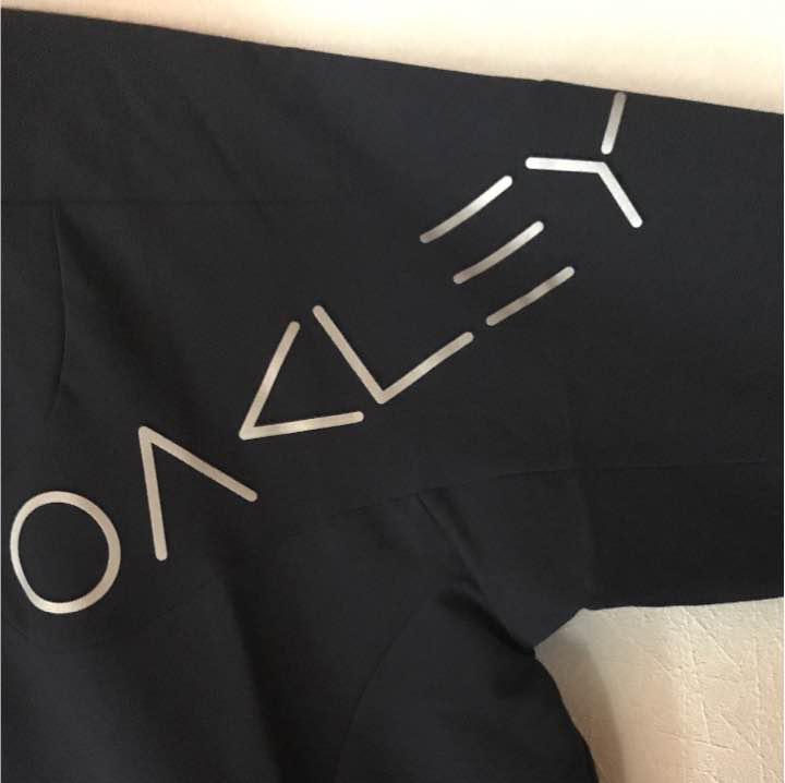 正規品最新作 OAKLEY 上 7YhTy-m56199878838 ジャージ 格安在庫あ