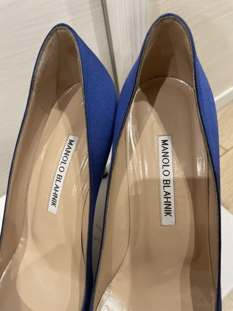 Manolo Blahnik 青色 ビジュー付きパンプス