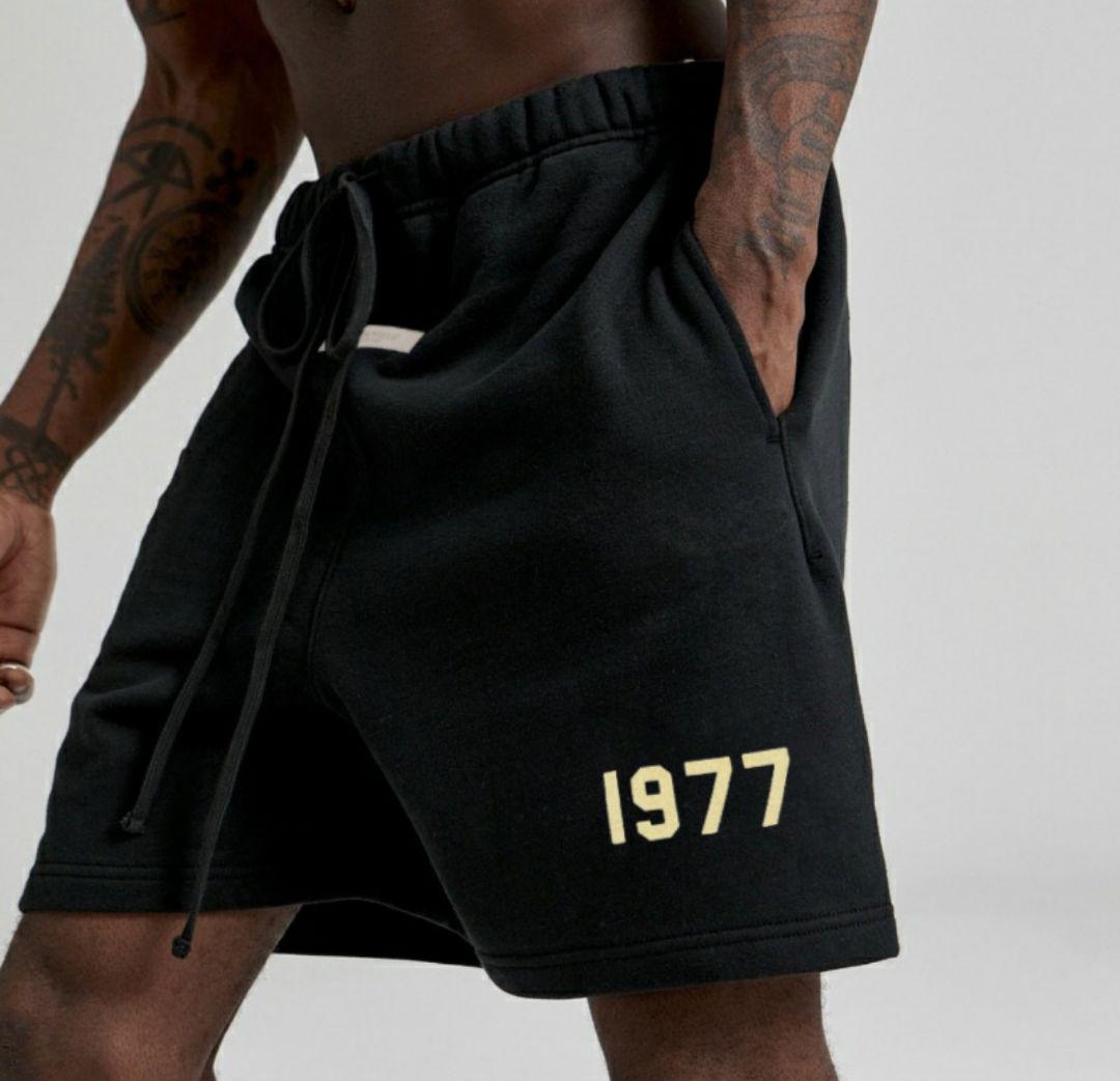 SサイズFOG Essentials 1977 ショートパンツIRON