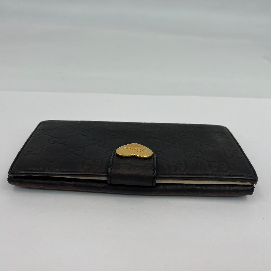 グッチ