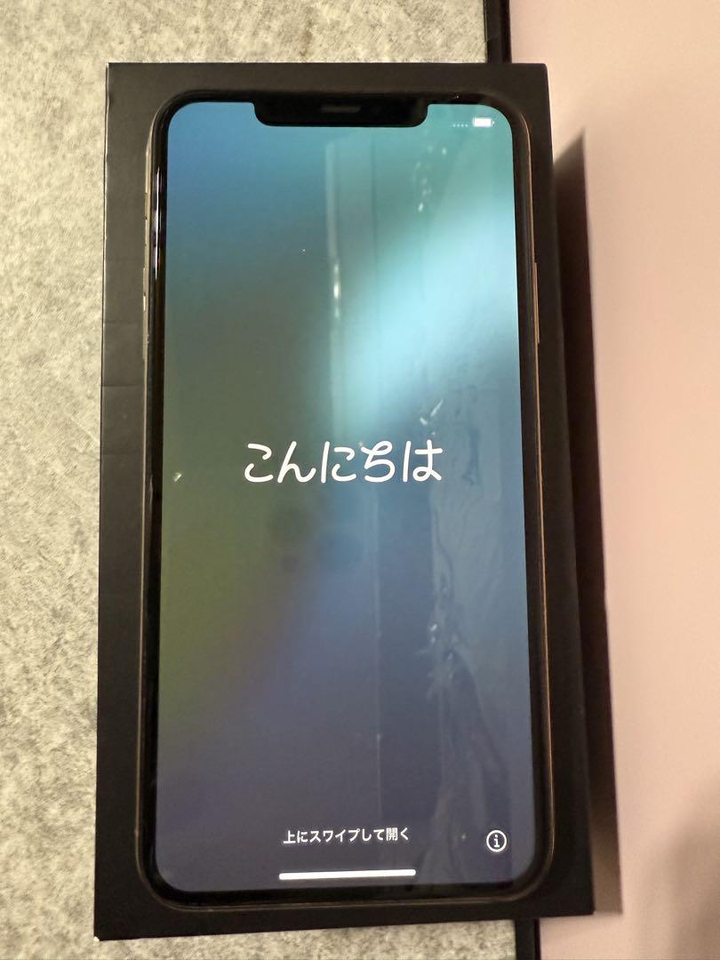 美品 iPhone 11 Pro Max　256GB 　残量92%　SIMフリー 美品 iPhone 11 Pro Max 256GB 残量92% SIMフリー