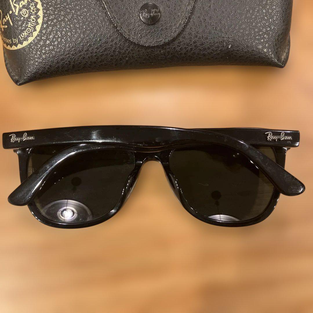 Ray-Ban ブラック サングラス ケース付き Ray-Ban ブラックサングラス ケース付き - メルカリ