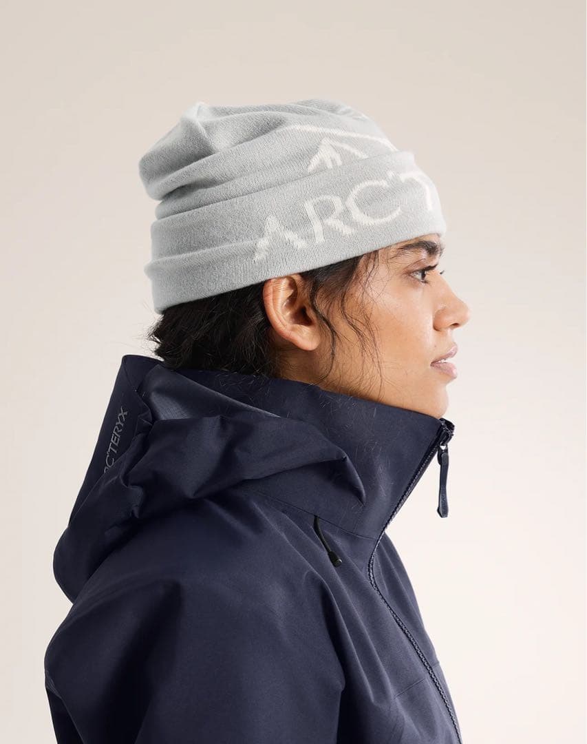 【25fw】ARC'TERYX ニット帽 グレー【新品】 【25fw】ARC'TERYX ニット帽 グレー【新品】