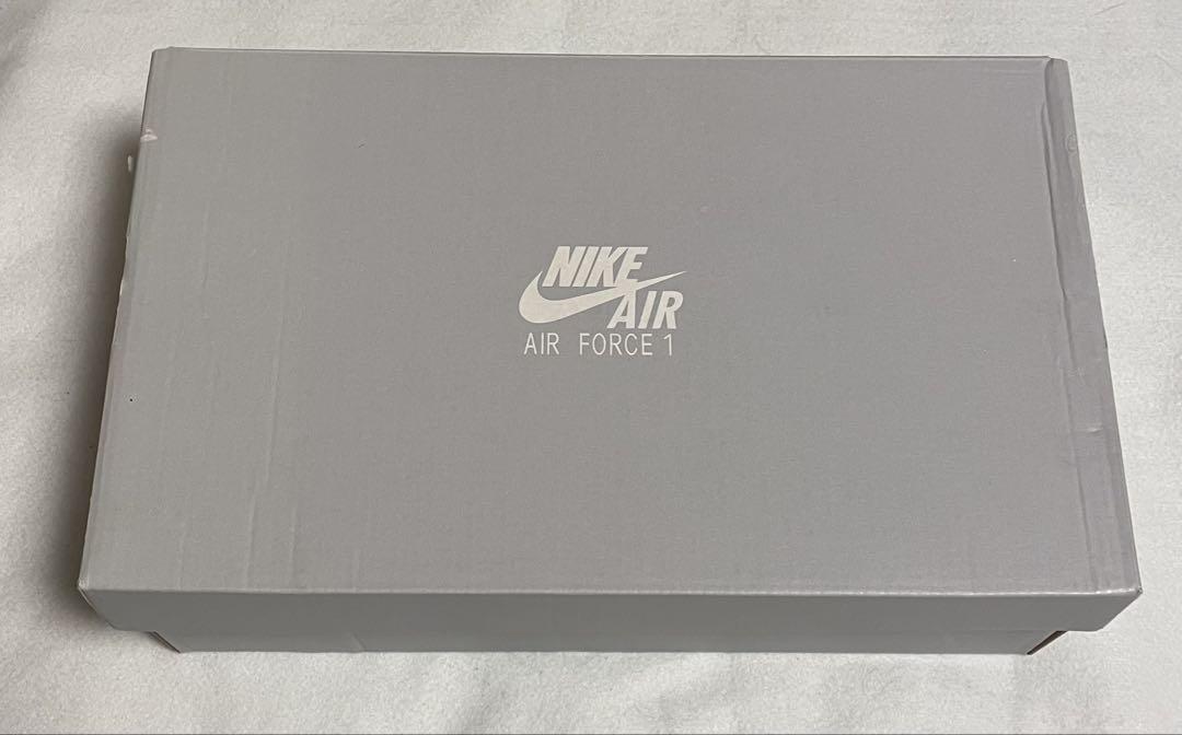 未使用　NIKE AIR FORCE 1 '07