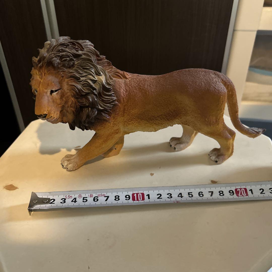 ライオン フィギュア 約20cm