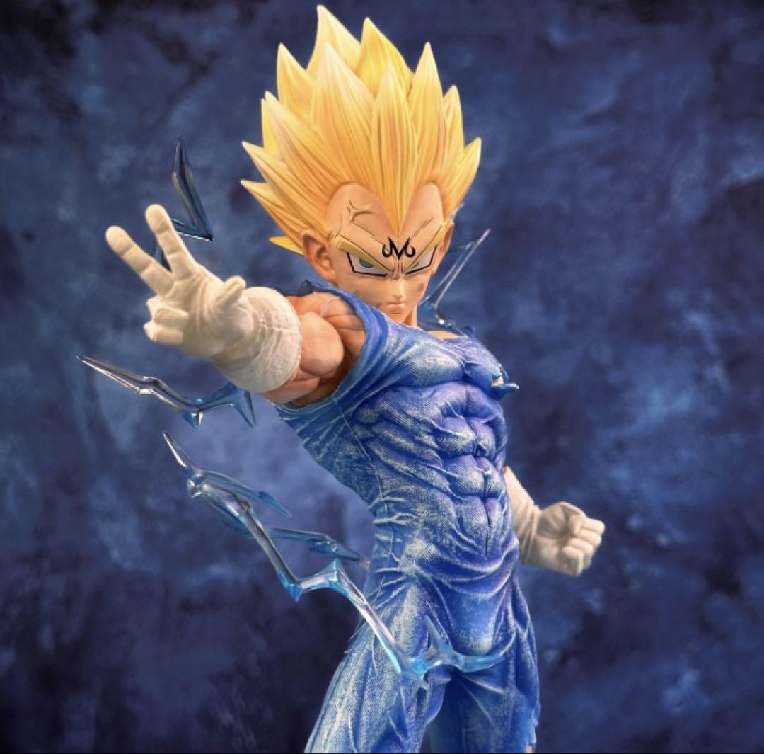 ドラゴンボール　ベジータ王　高さ29.5cm 海外フィギュア ドラゴンボール ベジータ 高さ31.5cm 海外フィギュア - メルカリ